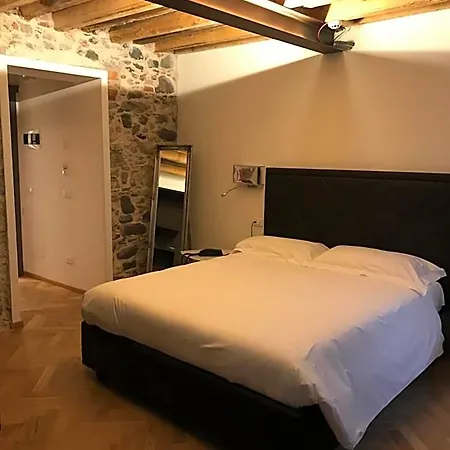 Dal Menga Hotel