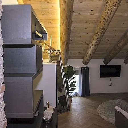 Dal Menga Hotel